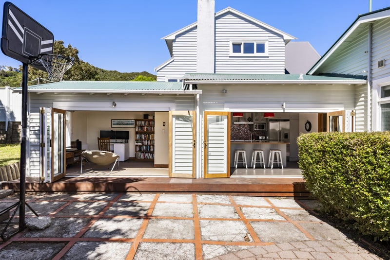 29 Richmond Avenue, Karori, Wellington - Carousel 2