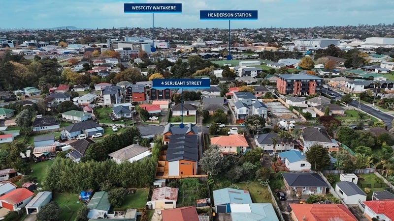 5/4 Serjeant Street, Henderson, Auckland - Carousel 9