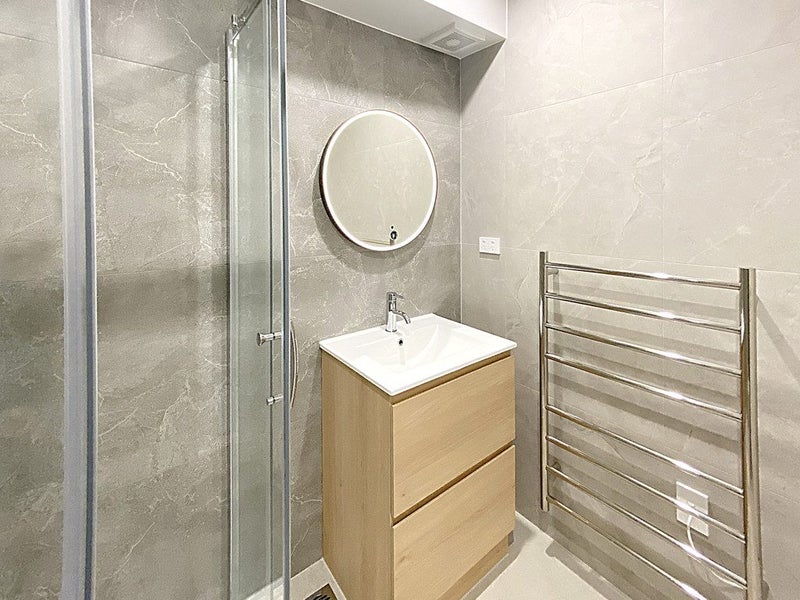 5 Parkwood Avenue, Westgate, Auckland - Carousel 17