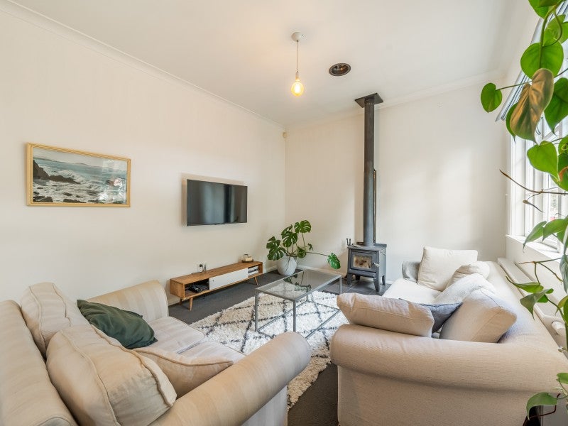 1 Heath Grove, Waiwhetu, Lower Hutt - Carousel 2