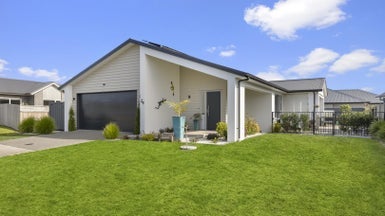 24 BLACKLOCK ROAD, Pyes Pa, Tauranga - Carousel 1