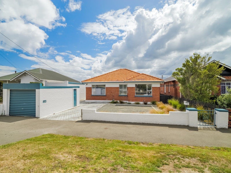 18 Crest Street, Tainui, Dunedin - Carousel 1