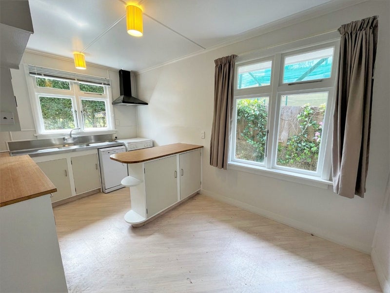 32A Havelock Street, Mornington, Dunedin - Carousel 2