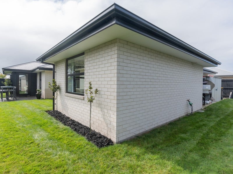 17 Parawai Street, Marshland, Christchurch - Carousel 20