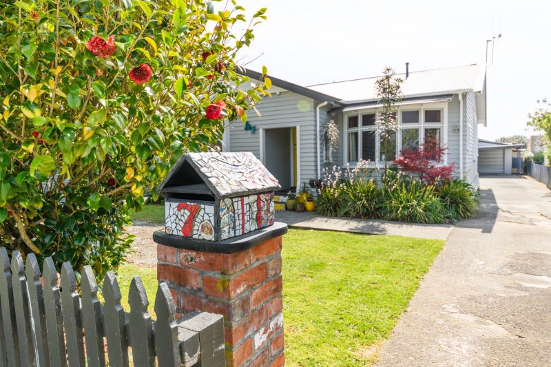 7 Argyle Avenue, Takaro, Palmerston North - Carousel 25