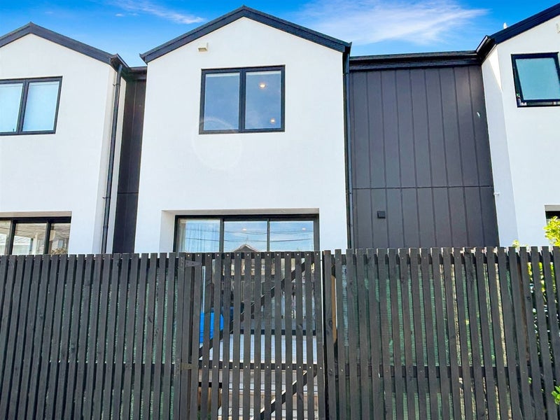 2/130 Olliviers Road, Phillipstown, Christchurch - Carousel 9