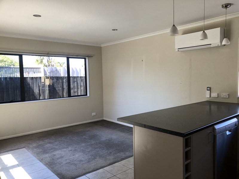 52B Swanson Road, Henderson, Auckland - Carousel 2