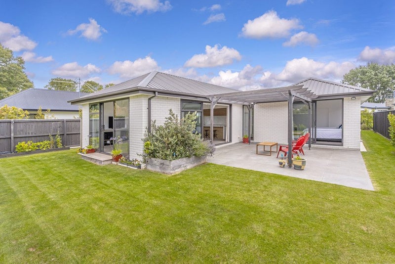 5 Leyland Lane, Halswell, Christchurch - Carousel 1