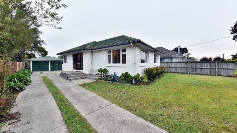 12 Checketts Avenue, Halswell, Christchurch - Carousel 1