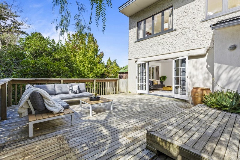 139 Hinemoa Street, Birkenhead, Auckland - Carousel 1