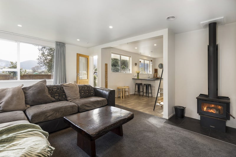 1112 Queen Charlotte Drive, Picton - Carousel 2