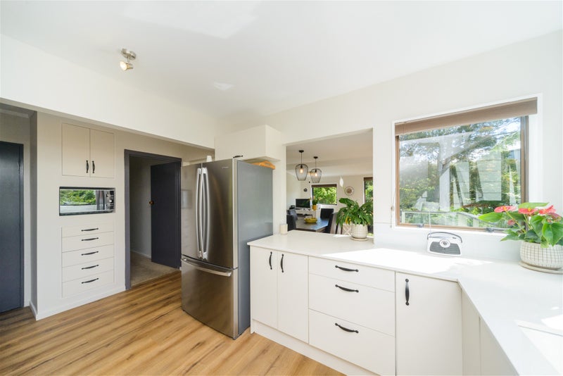 120 Atawhai Road, Fitzherbert, Palmerston North - Carousel 2