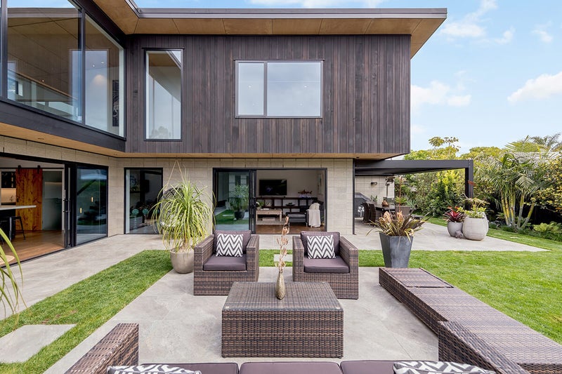 23A Harbour View Road, Point Chevalier, Auckland - Carousel 2