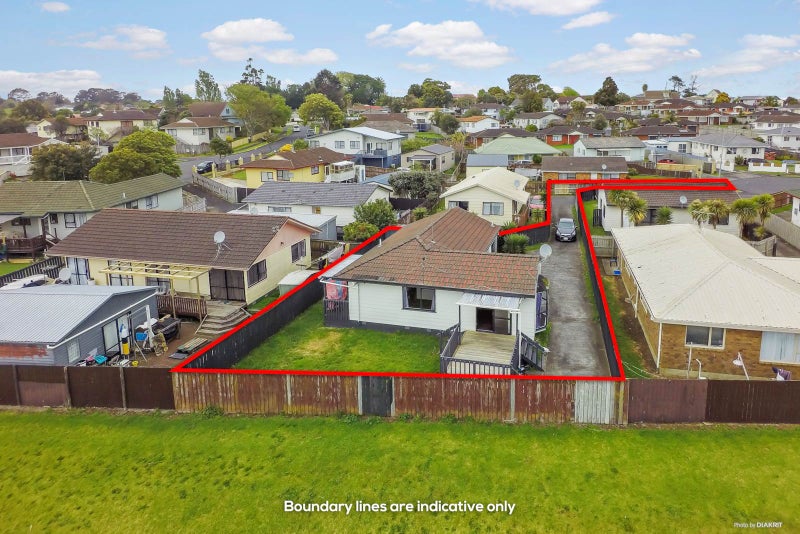 2/39 Kopara Place, Clendon Park, Auckland - Carousel 1