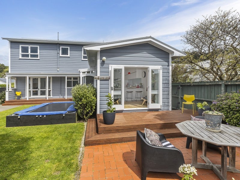 49 Burnham Street, Seatoun, Wellington - Carousel 1