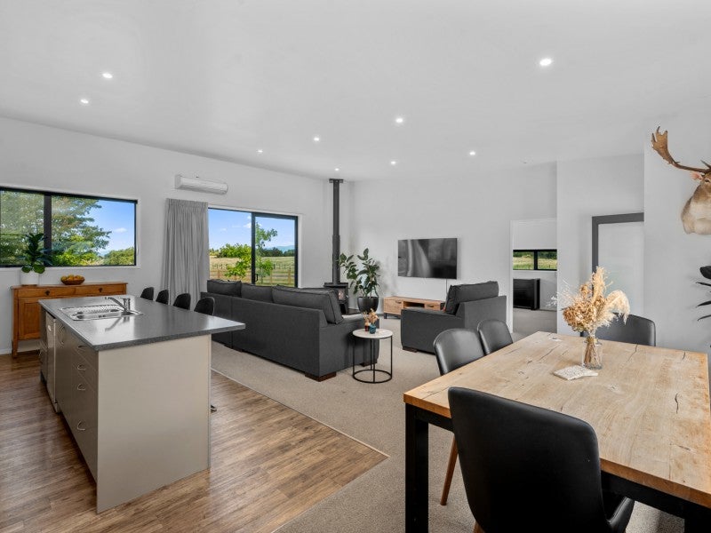 4 Kowhai Drive, Turangi - Carousel 2