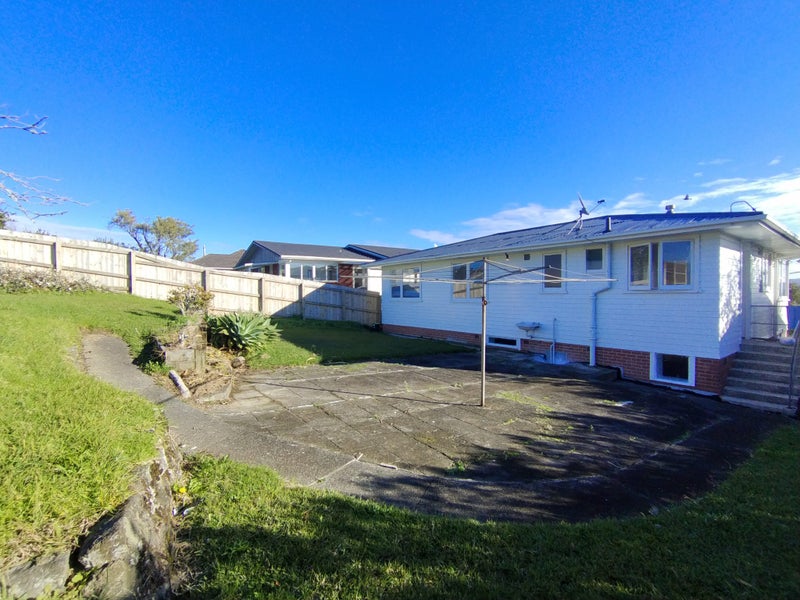 48 Peter Buck Road, New Windsor, Auckland - Carousel 17