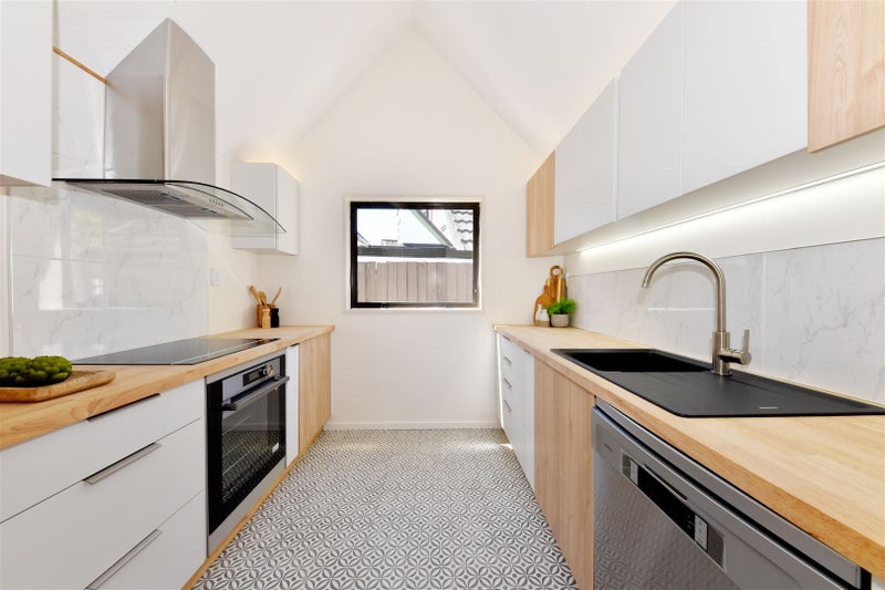 43B Waimairi Road, Upper Riccarton, Christchurch - Carousel 2