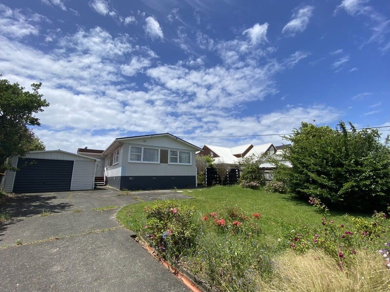 244 Vipond Road, Stanmore Bay, Whangaparaoa - Carousel 1