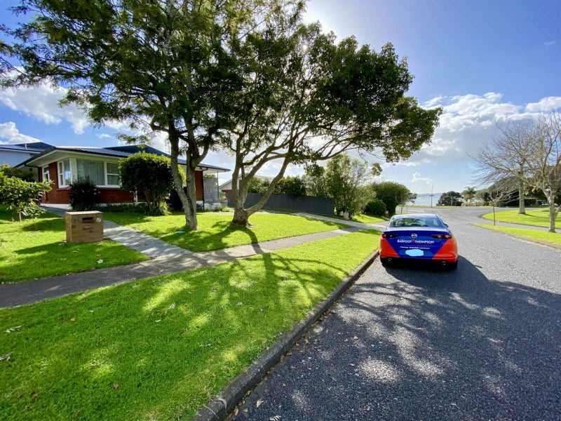 2/18 Belmere Rise, Farm Cove, Auckland - Carousel 2