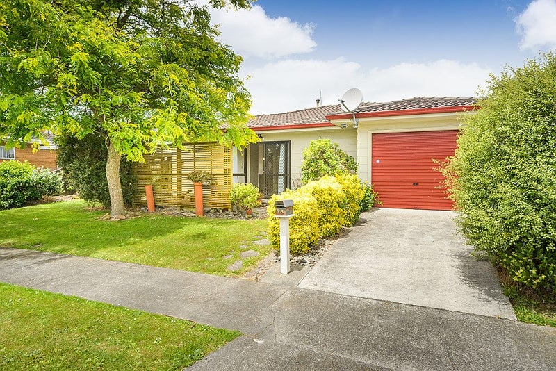 58 Geraldine Crescent, Cloverlea, Palmerston North - Carousel 19
