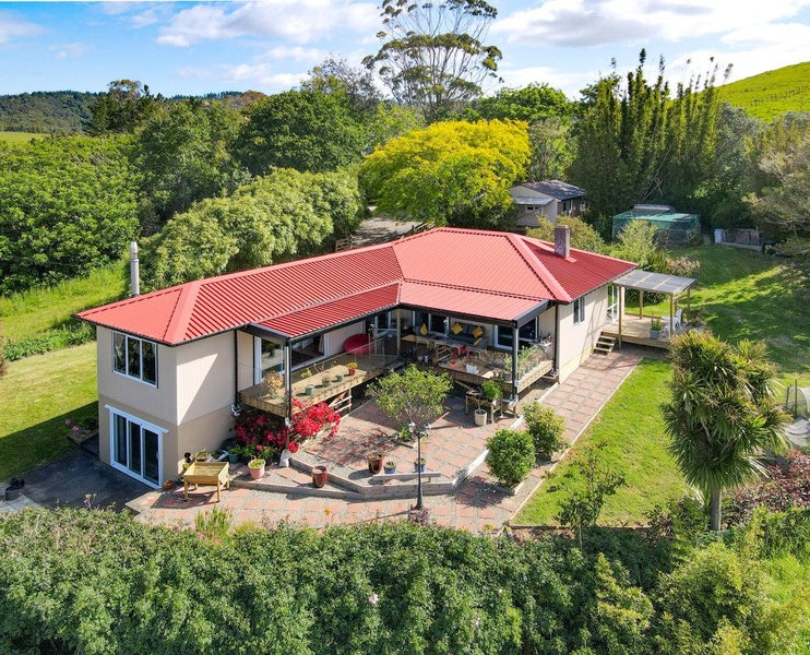 511 Glenmohr Road, Waipu, Waipu - Carousel 1