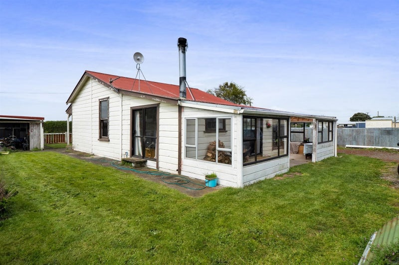 16 Manu Road, Hawera - Carousel 2