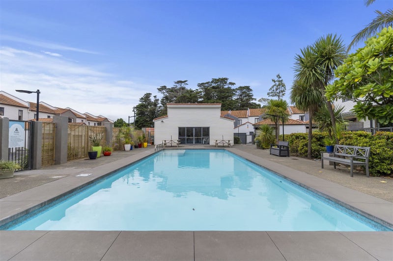 39/21 Armoy Drive, East Tamaki, Auckland - Carousel 2