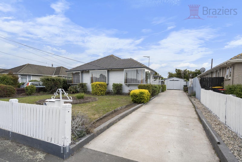 29 Vancouver Crescent, Wainoni, Christchurch - Carousel 2