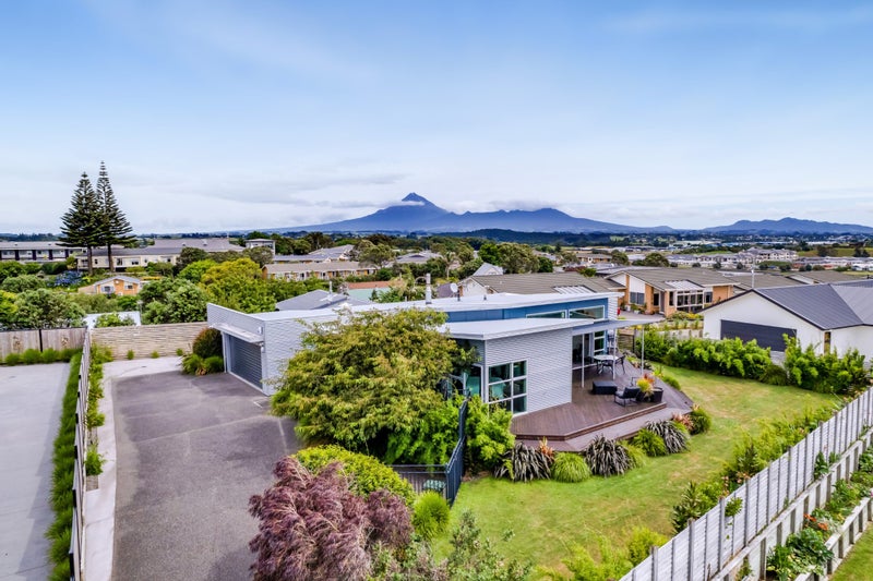 3B Sunset Street, Bell Block, New Plymouth - Carousel 1