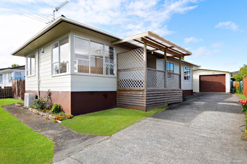 25 Israel Avenue, Clover Park, Auckland - Carousel 1