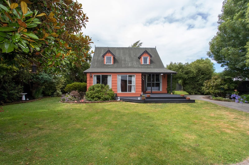 20B Te Maru Place, Redwood, Christchurch - Carousel 2