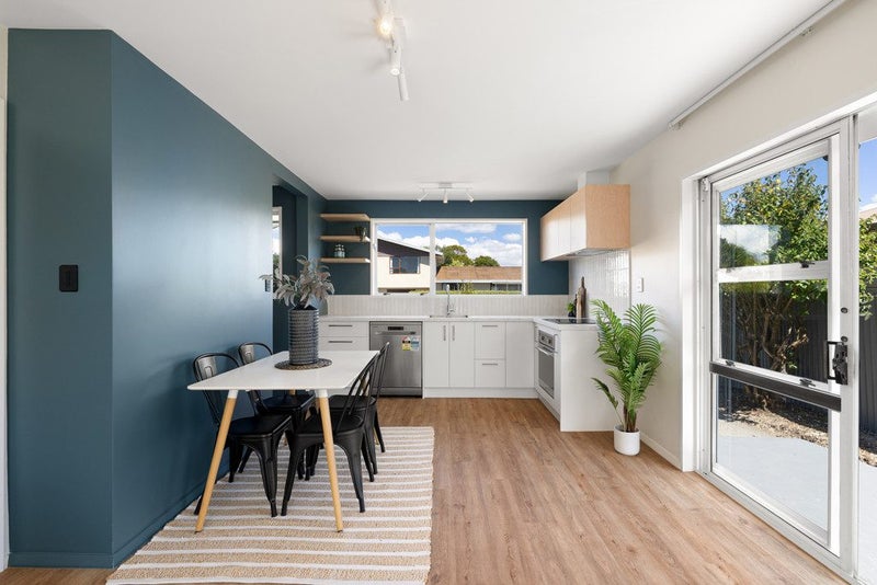 18A Sawtell Place, Northcote, Christchurch - Carousel 1