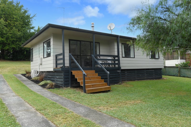 79 Rolleston Street, Kihikihi, Te Awamutu - Carousel 1