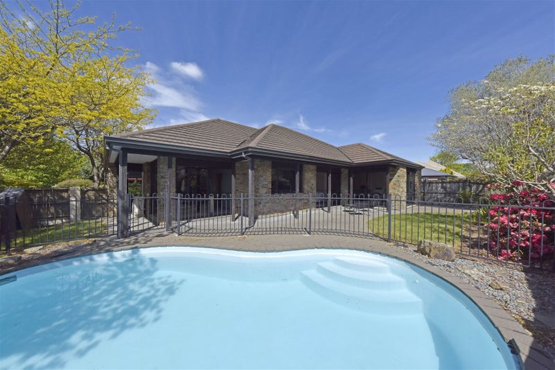 2 Huntingdon Place, Avonhead, Christchurch - Carousel 2