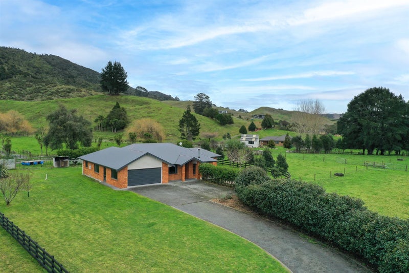20 Kauri Lane, Huntly, Huntly - Carousel 2