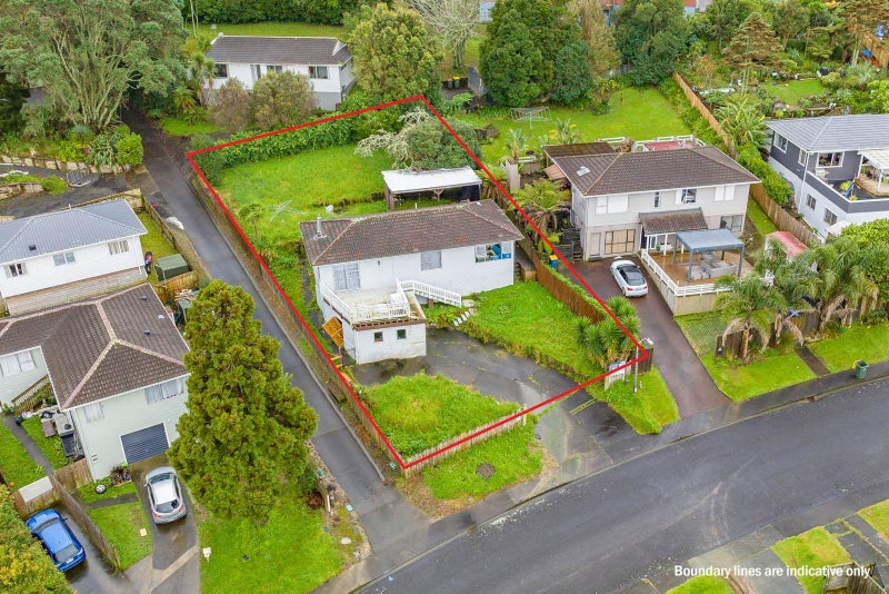 14 Glenbervie Crescent, Massey, Auckland - Carousel 1