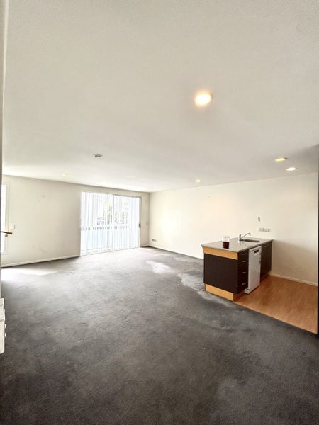 53/3 Wagener Place, Mount Albert, Auckland - Carousel 2