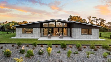 82B Boyd Road, Pukekohe - Carousel 1