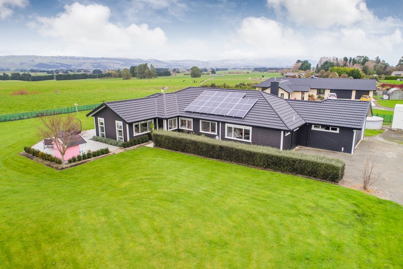 248F WATERSHED RD, BUNNYTHORPE, Palmerston North  - Carousel 2