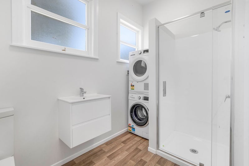 40 Adams Terrace, Aro Valley, Wellington - Carousel 2