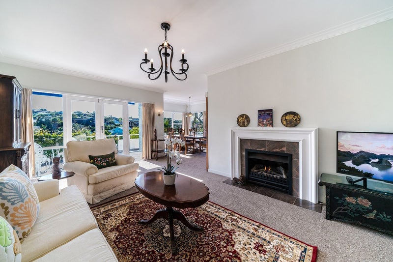 188 Beach Road, Campbells Bay, Auckland - Carousel 1