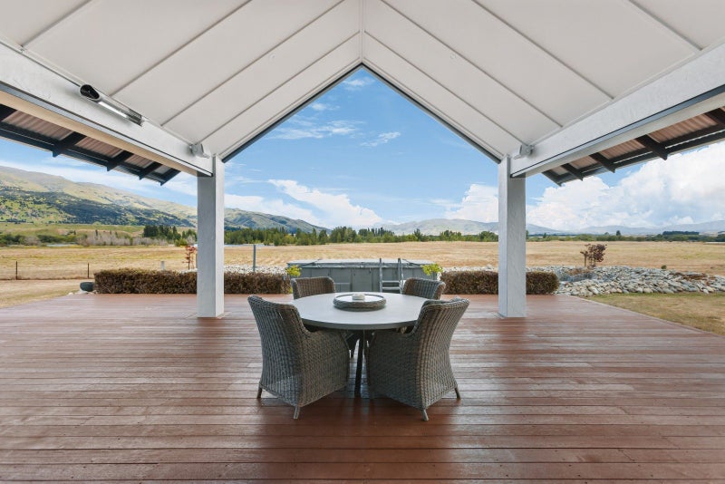 145 Oliver Road, Bendigo, Cromwell - Carousel 2