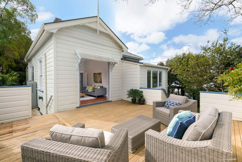 1 Hector Street, Ponsonby, Auckland - Carousel 1