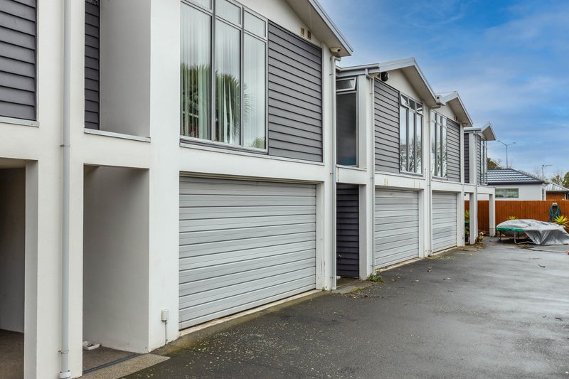 34B Taramea Place, Addington, Christchurch - Carousel 13
