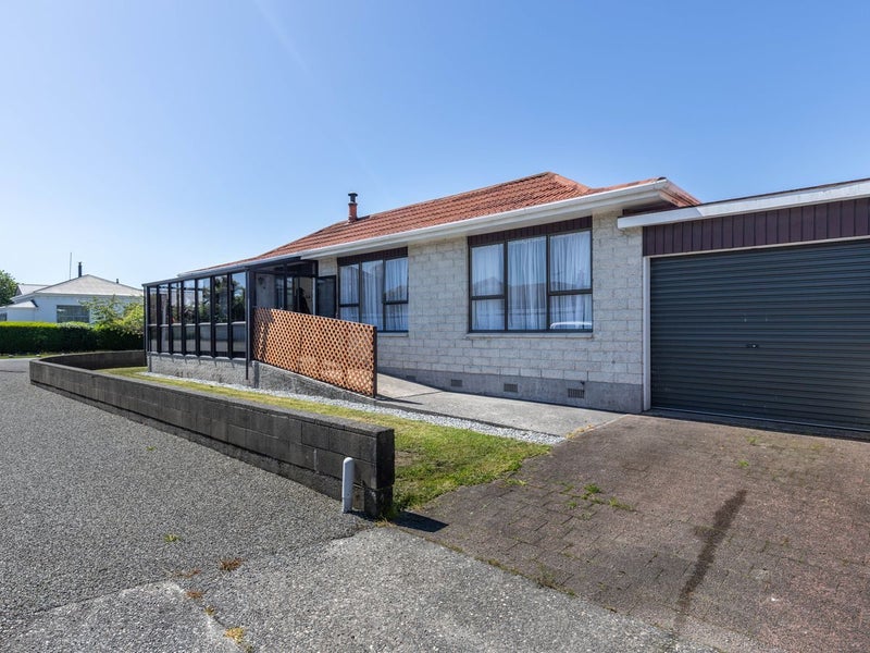 17 Perotti Street, Greymouth, Greymouth - Carousel 1