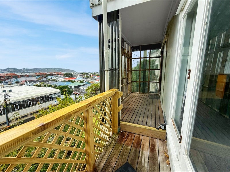 10 Queens Drive, Kilbirnie, Wellington - Carousel 2
