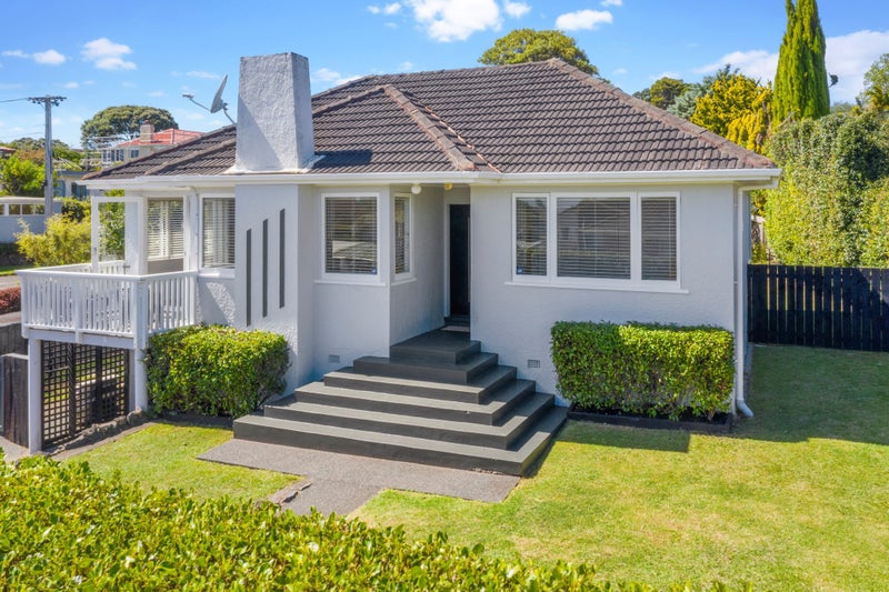 7 Garden Place, Mount Eden, Auckland - Carousel 1