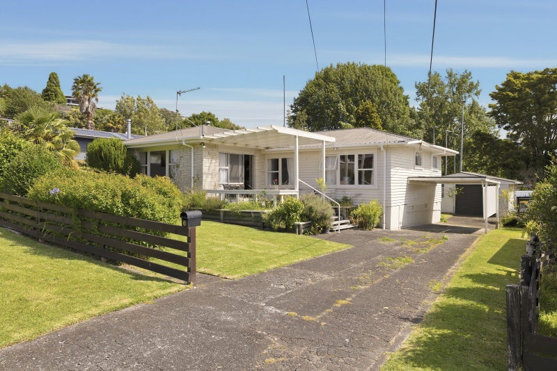 6 Crombie Street, Bellevue, Tauranga - Carousel 1