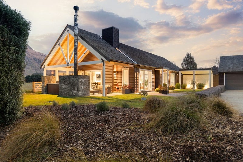 24 Marshall Avenue, Lake hayes, queenstown - Carousel 1